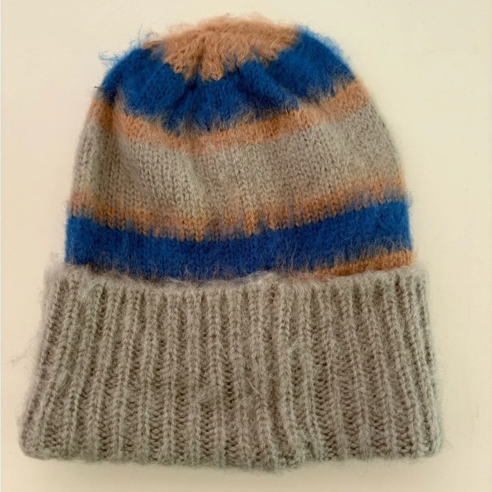 NWOT Free People The Groove Stripe Beanie